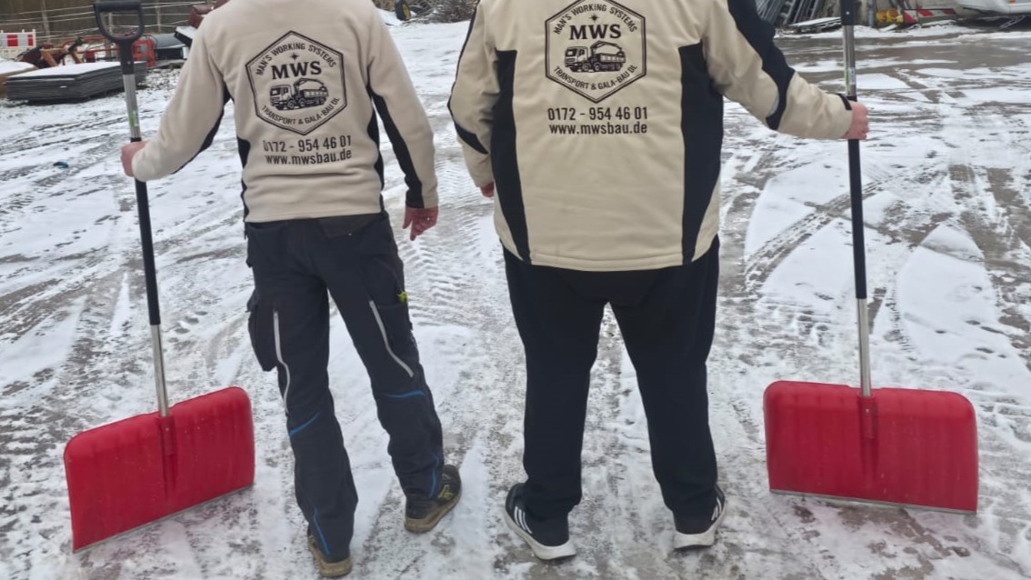 Schneeräumung, Streudienst